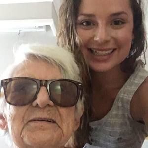 Meet your Posher, Julia